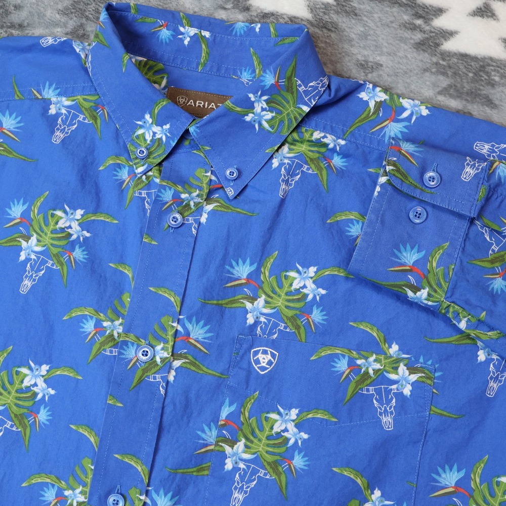 Ariat Shirt Mens Large Blue Floral Steer Skull Logan Classic LS Hawaiian
